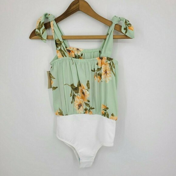 New Flynn Skye Karlie Bodysuit Womens XS/S Mint Gatherings Tie Shoulders Floral - Picture 2 of 4